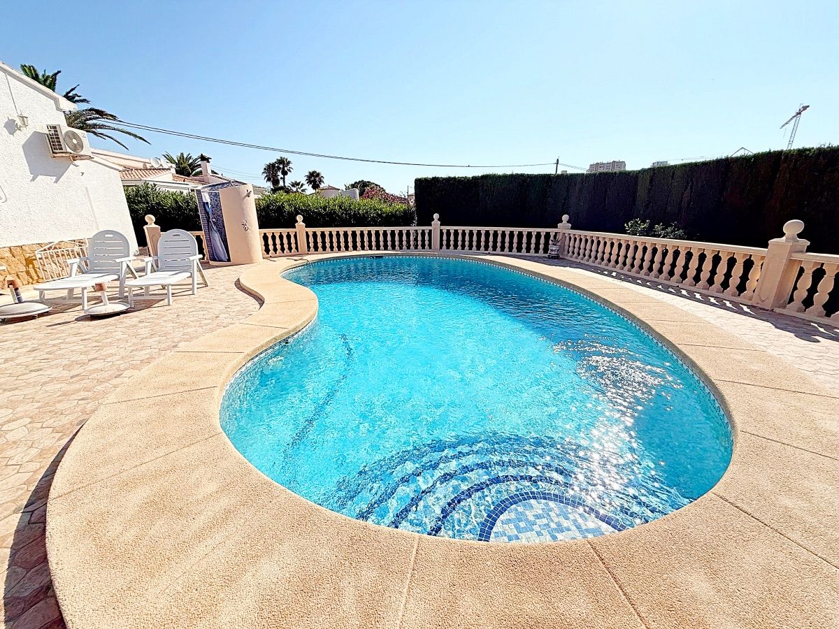 Swimming pool of House or chalet for sale in Calpe / Calp  with Terrace