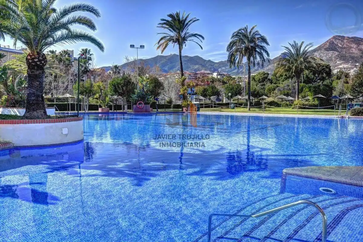 Habitatge amb piscina en venda a Parque de la Paloma, imagen 19