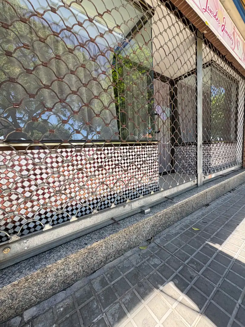 Local comercial en alquiler en Carmona, imagen 3
