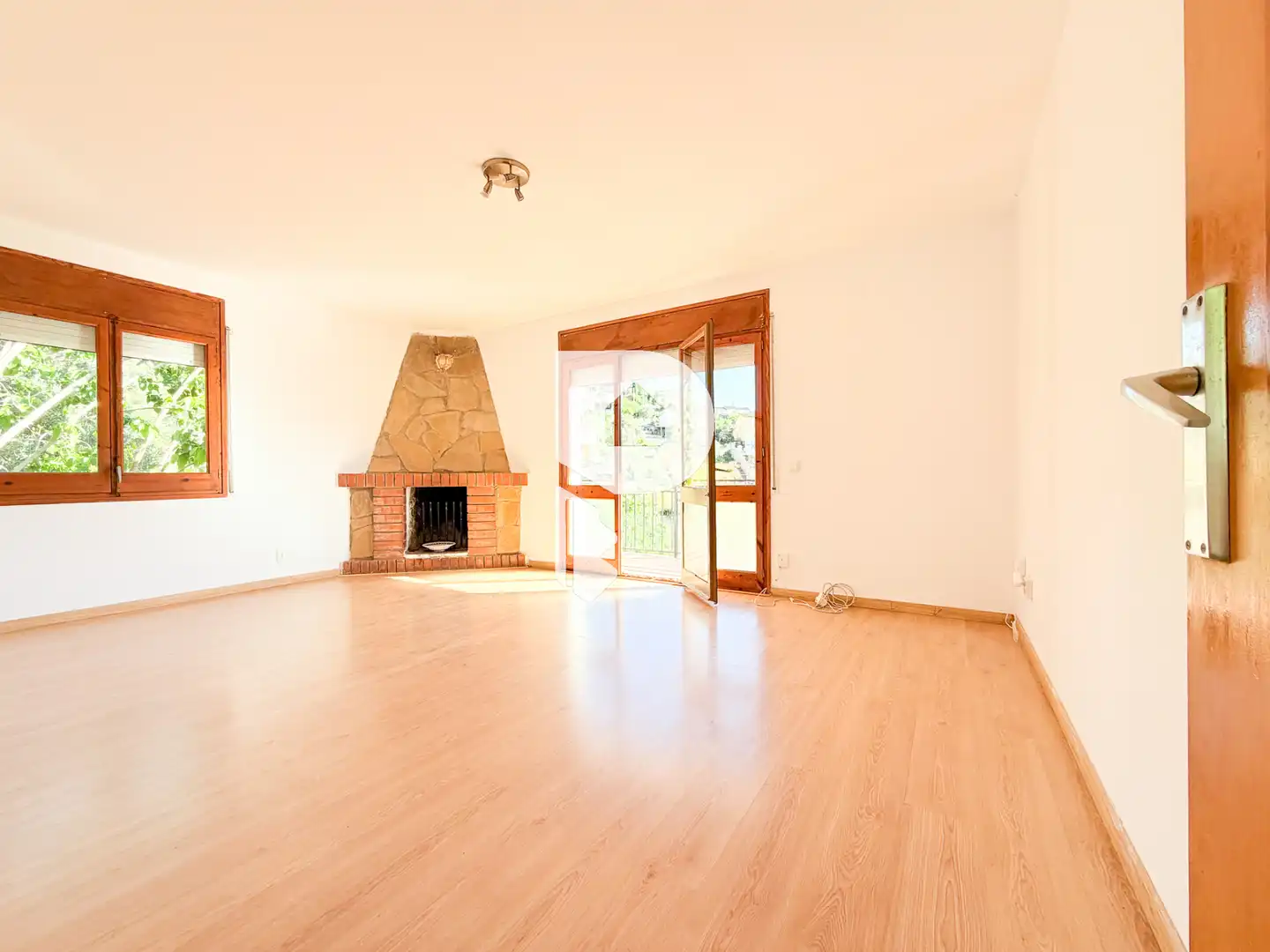 Living room of Houses for sale in Vallirana  with Air Conditioner, Heating and Private garden