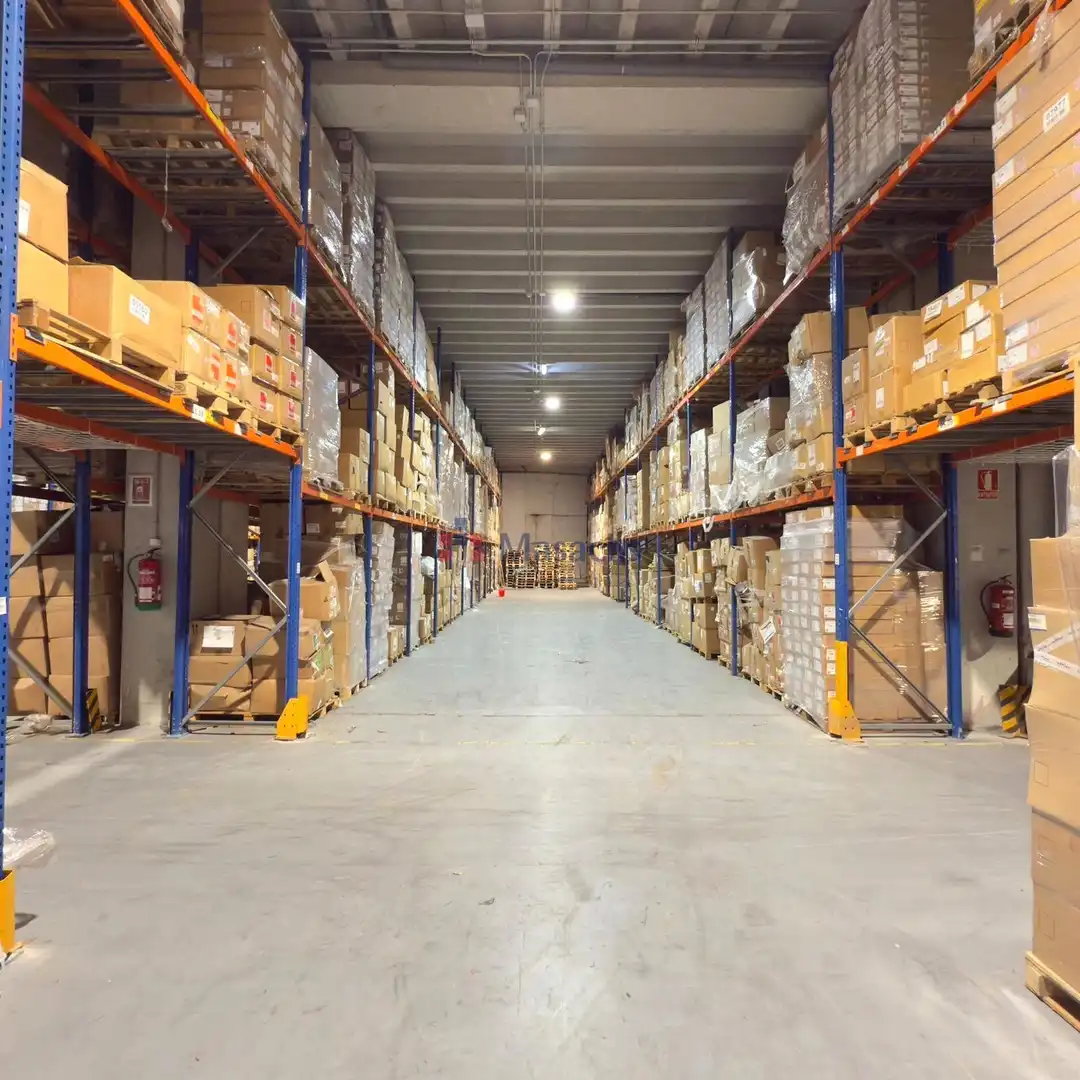 Industrial buildings for sale in Dosrius