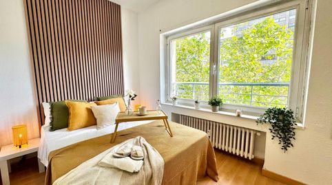 Foto 2 de Apartamento de alquiler en Nueva España, Madrid Capital