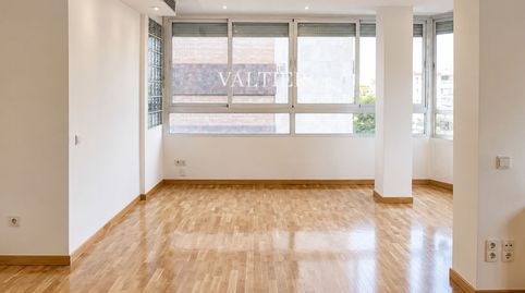 Photo 3 of Flat for rent in De Alberto Alcocer, Nueva España, Madrid Capital