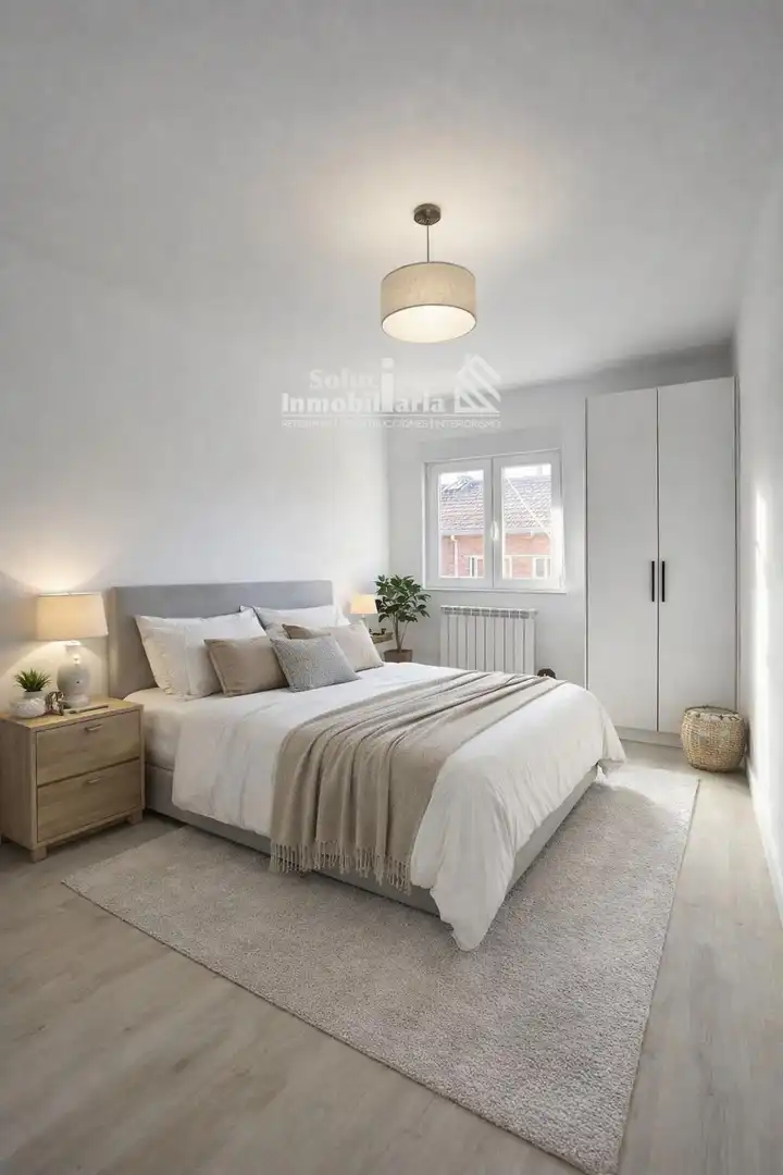 Habitación de Apartamento en venta en Salamanca Capital con Calefacción