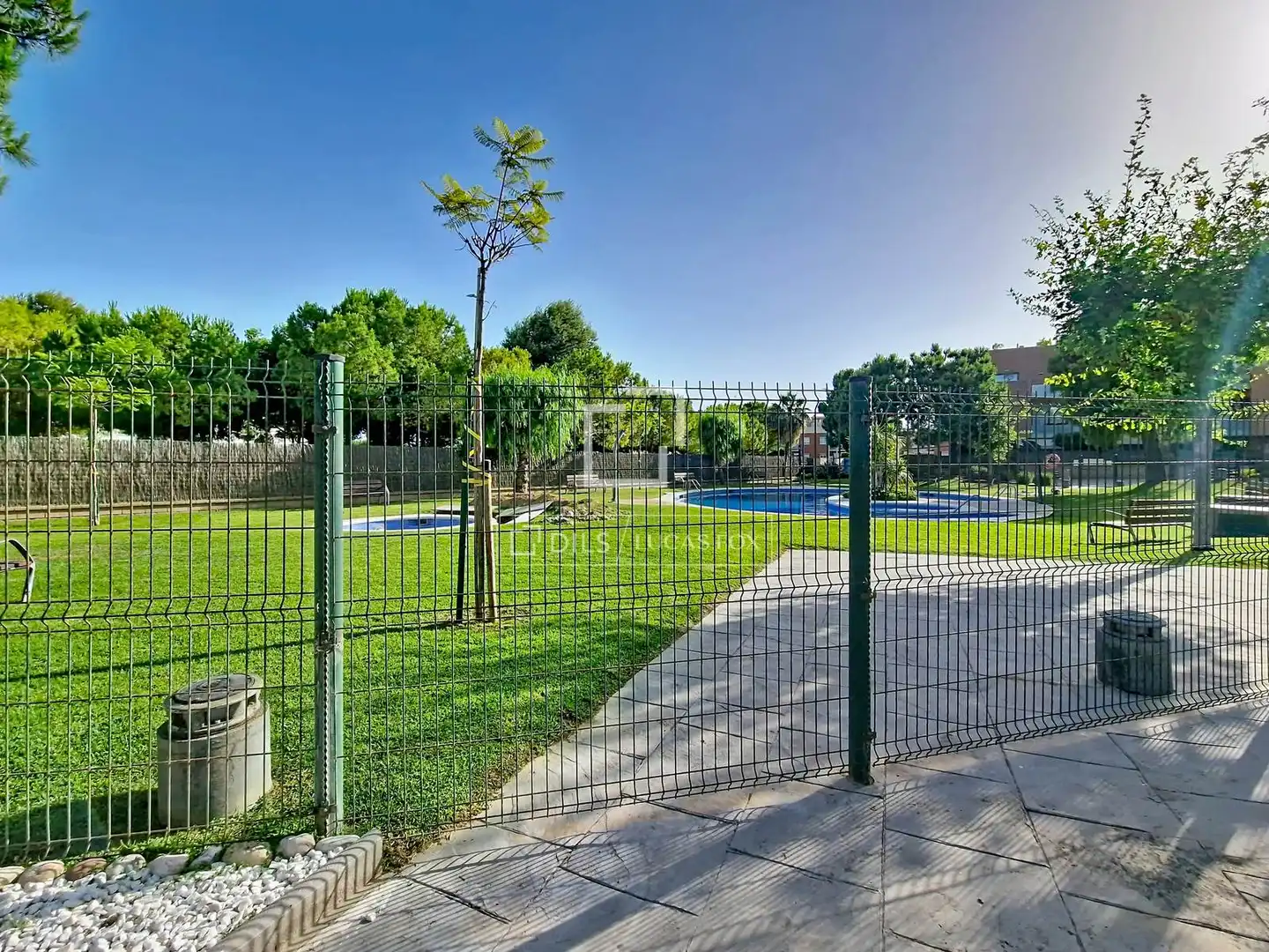 Piso en venta en Cubelles con Aire acondicionado, Calefacción y Jardín privado