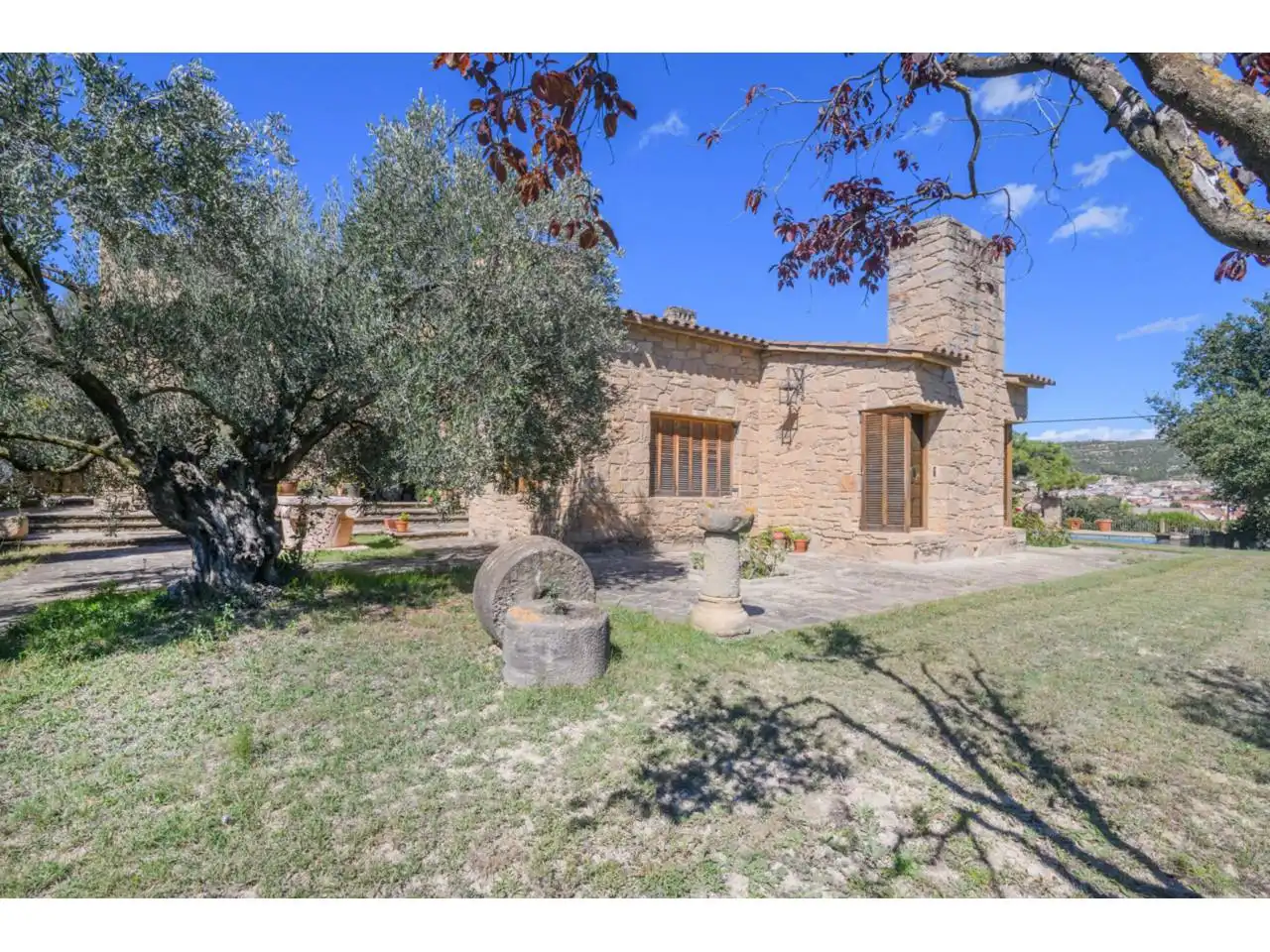Außenansicht von Haus oder Chalet zum Verkauf in Sant Vicenç de Castellet mit Klimaanlage, Heizung und Privatgarten