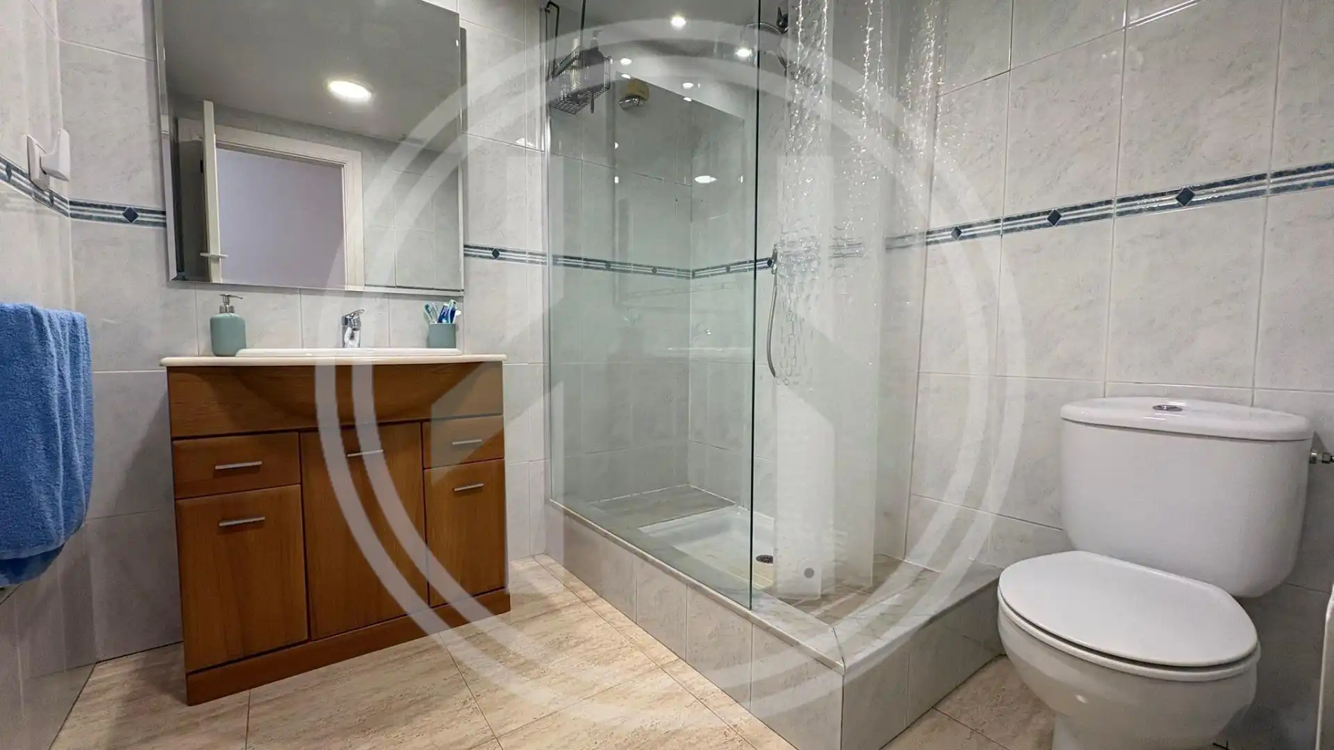 Badezimmer von Haus oder Chalet zum Verkauf in Cardedeu mit Heizung, Privatgarten und Terrasse