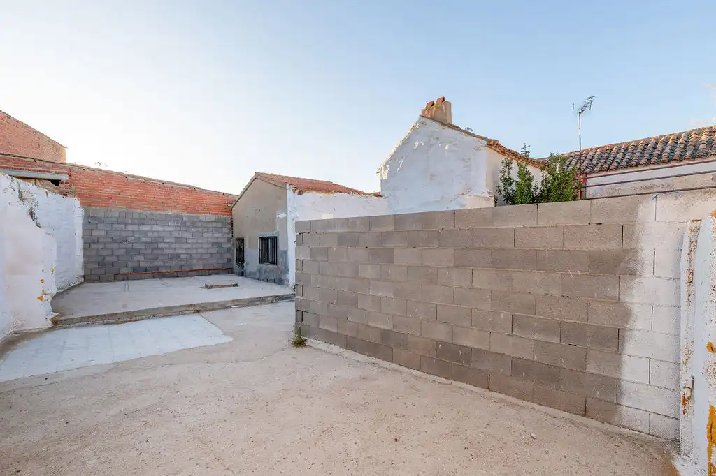 Vista exterior de Casa o chalet en venta en Orgaz