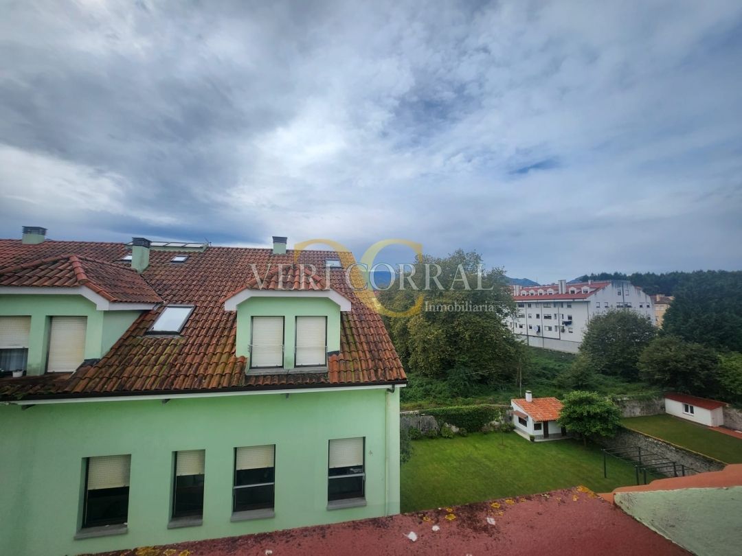 Vista exterior de Dúplex en venda en Gijón  amb Calefacció i Moblat