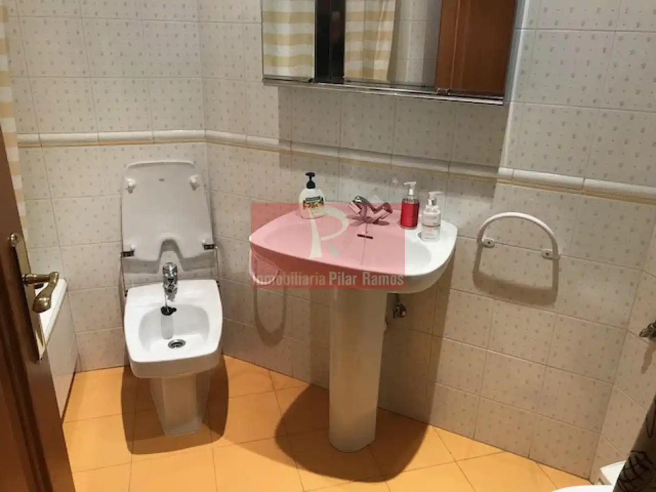 Badezimmer von Wohnung zur Miete in León Capital  mit Heizung, Parkett und Terrasse