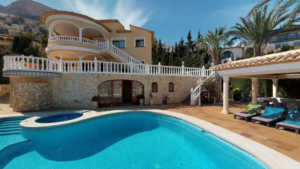 Swimming pool of Houses for sale in Calpe / Calp