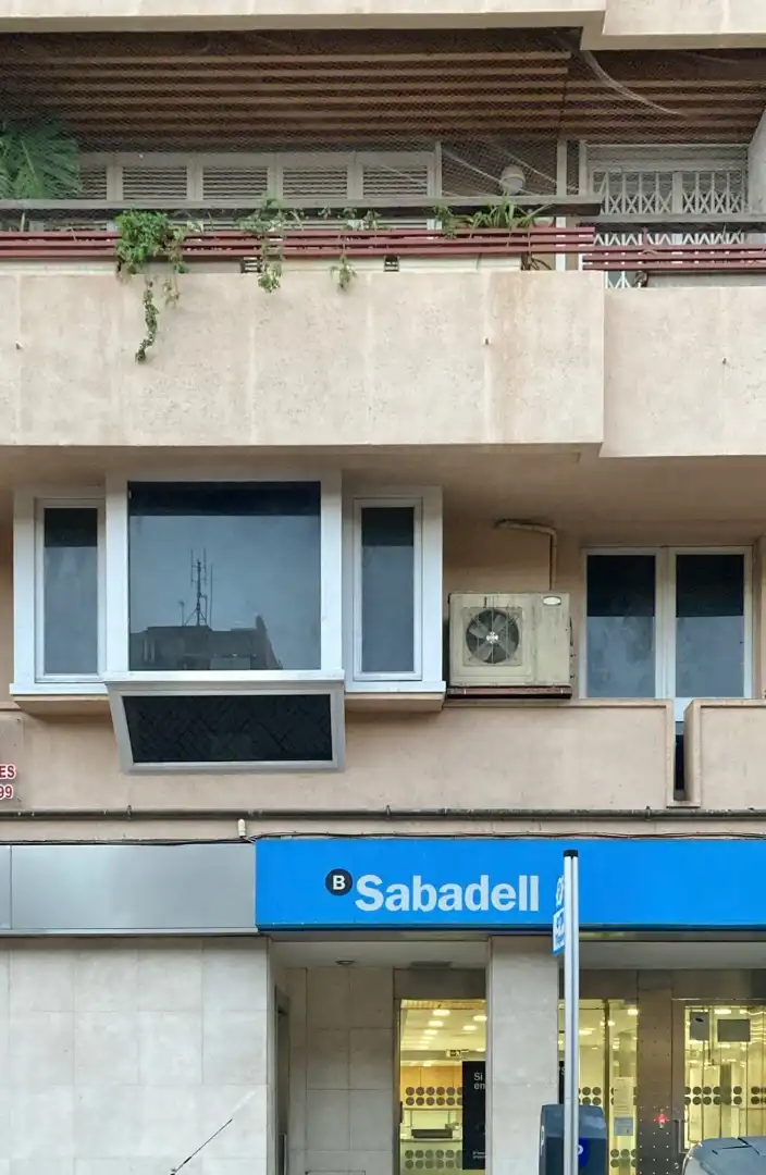 Office space with lift to rent in Avinguda de Prat de la Riba