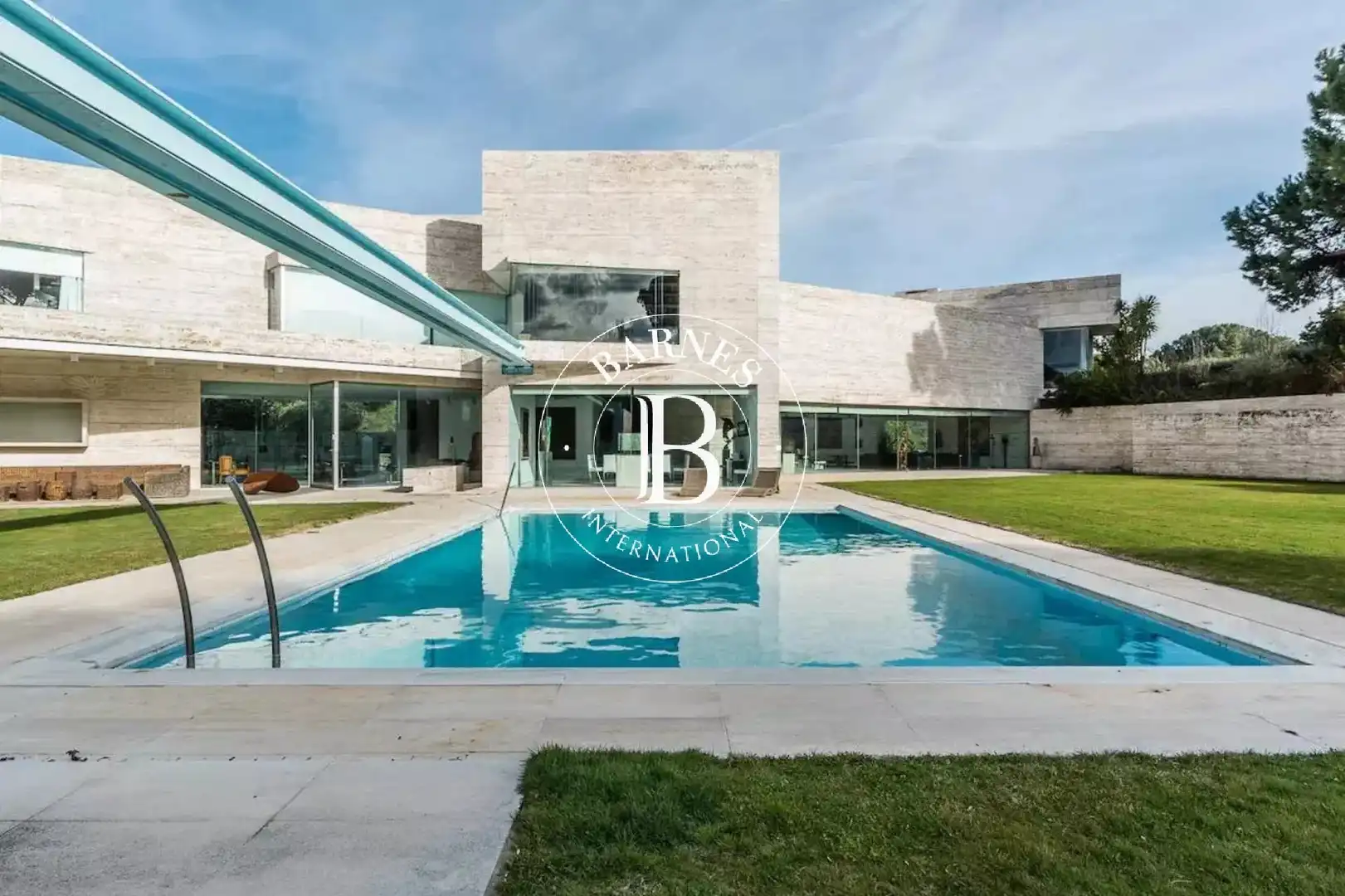 Piscina de Casa o chalet de alquiler en Pozuelo de Alarcón con Aire acondicionado, Calefacción y Jardín privado