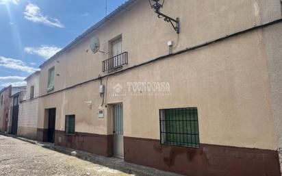 Exterior view of Flat for sale in Calera y Chozas  with Heating, Private garden and Terrace