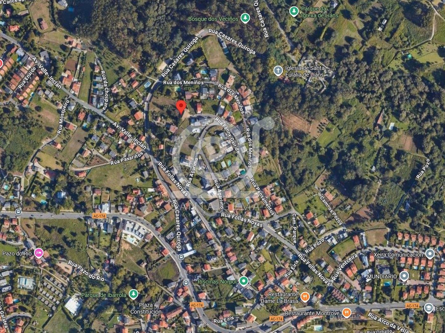 Vista exterior de Residencial en venda en Oleiros