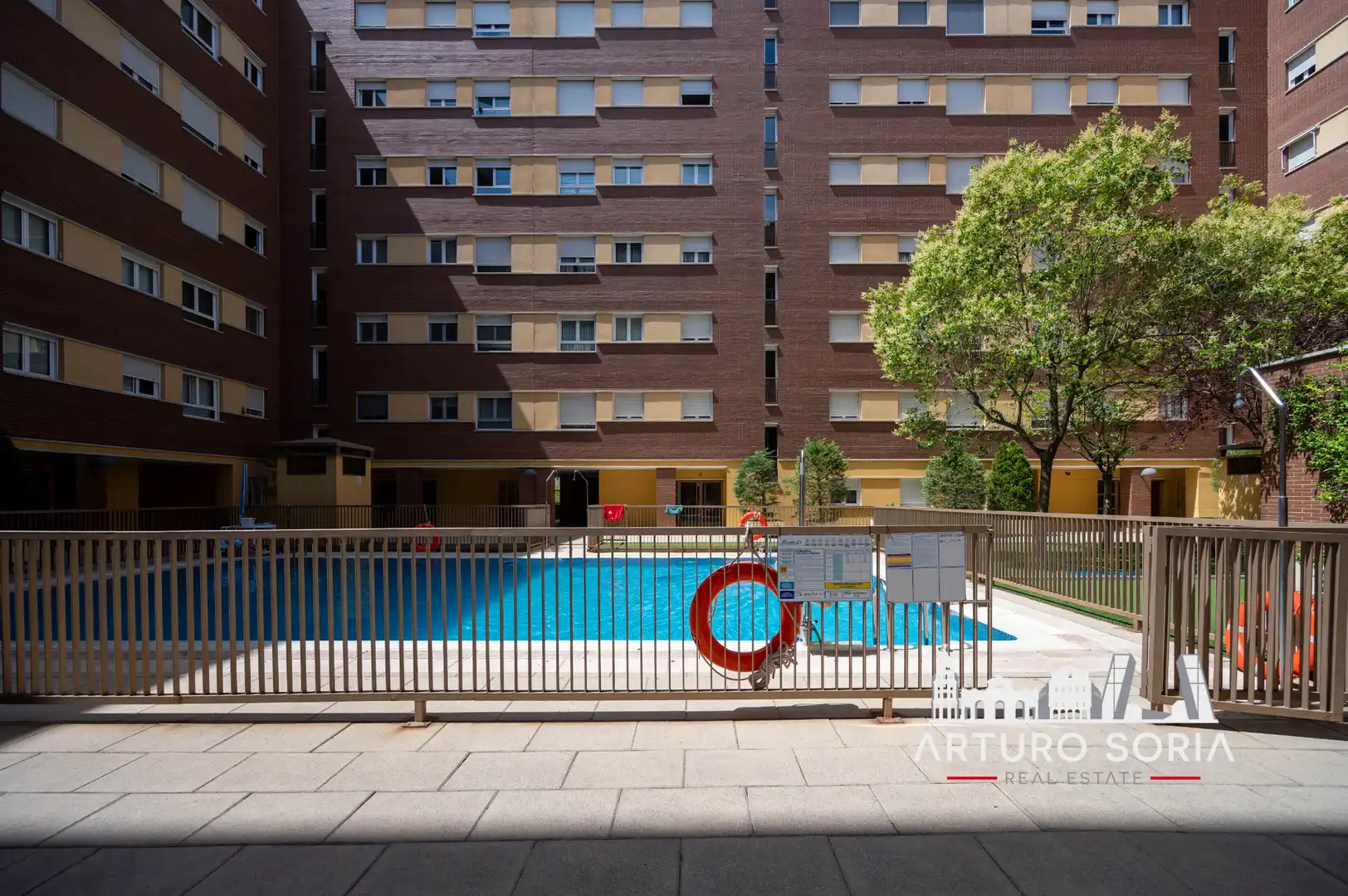 Swimming pool of Flat for rent in Madrid  with Storage room and Community pool