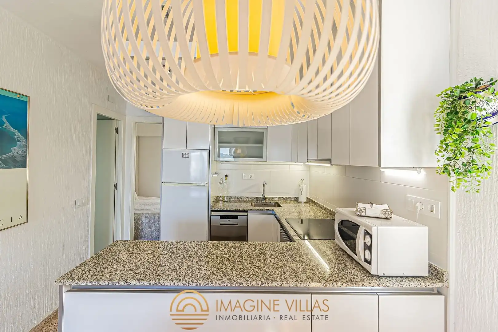 Cocina de Apartamento en venta en La Manga del Mar Menor con Amueblado y Piscina comunitaria