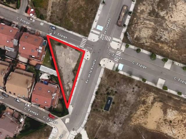 Terreno residencial en Venta en Calle Espiga, 14 en Cistérniga