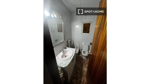 Foto 5 de Pis per a compartir a Artigues, Barcelona