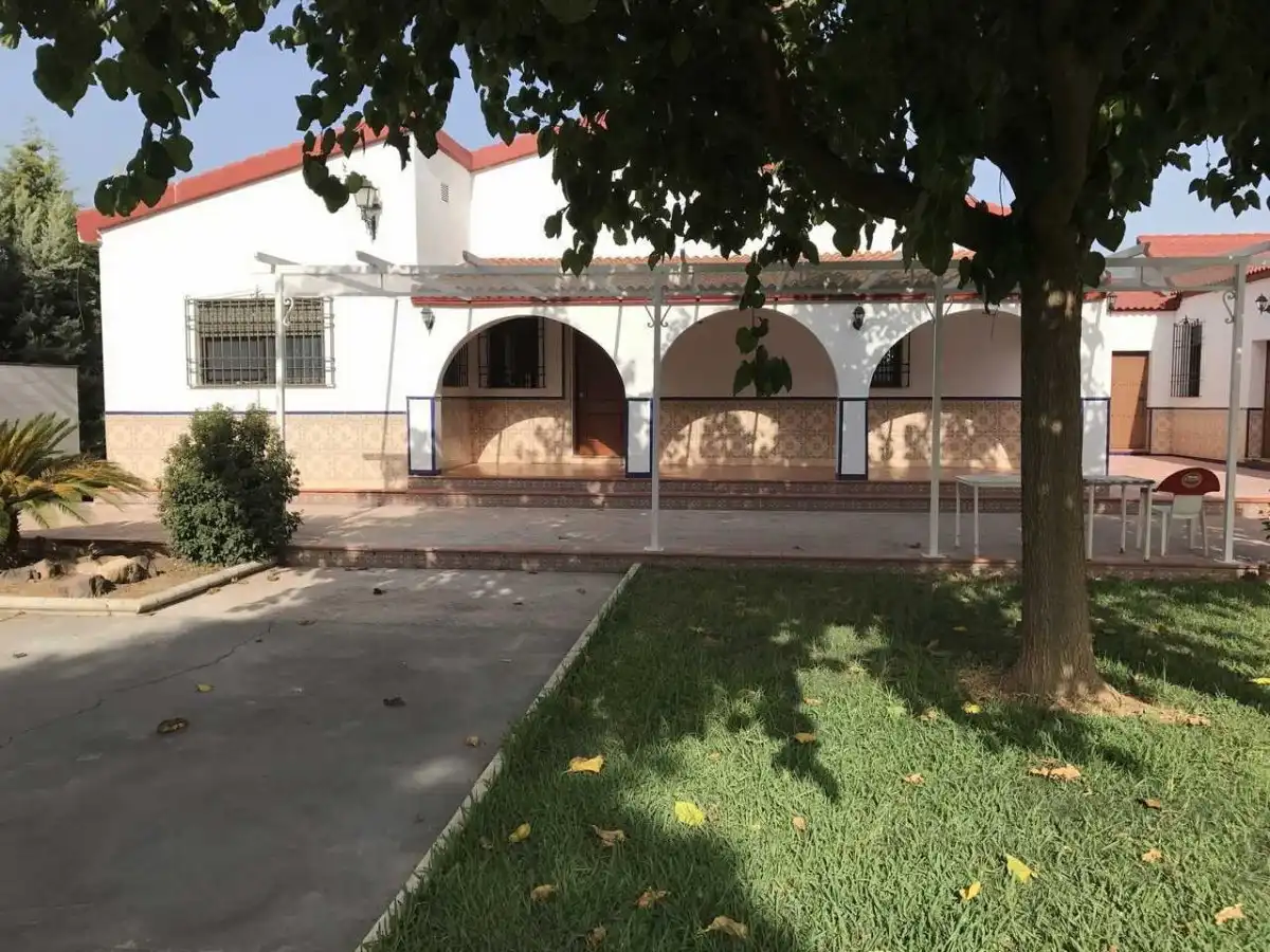 Casa con piscina in vendita a Periurbano Oeste - Sierra, imagen 2