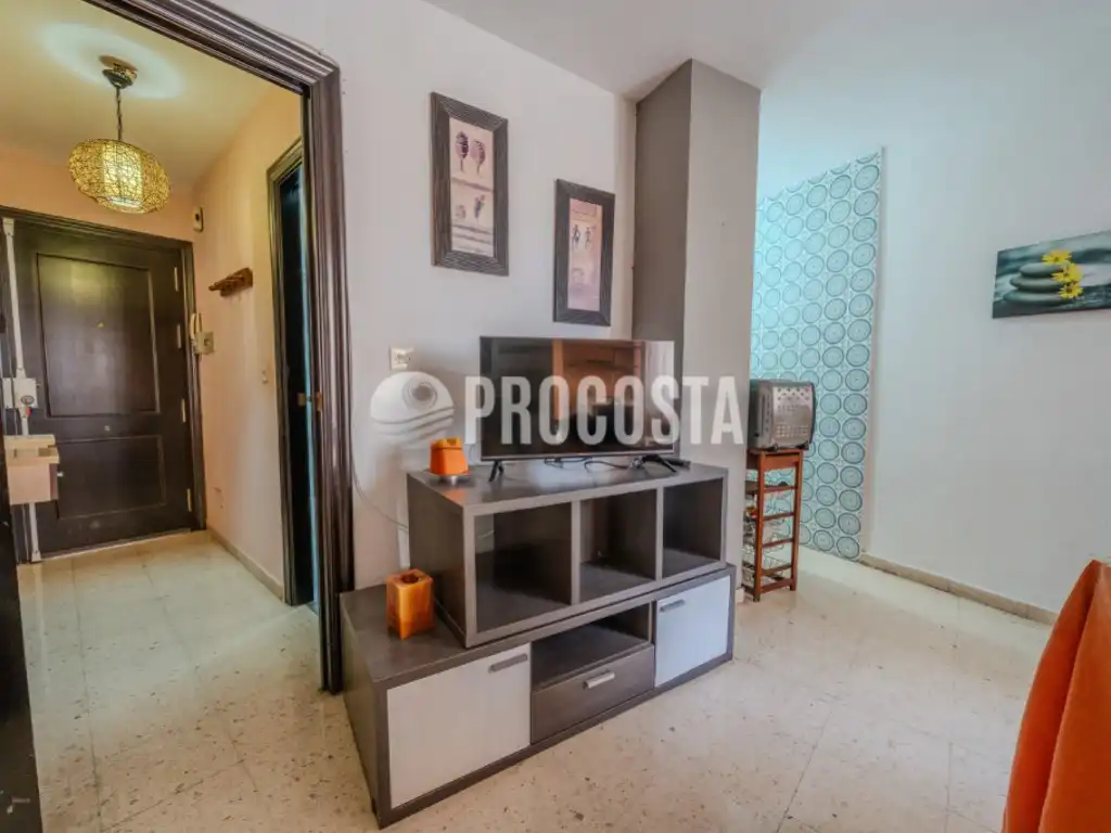 Piso en venta en Calle Dr Alvarez, Almuñecar Centro