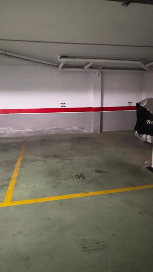 Parking of Apartments for rent in Estepona  with Air Conditioner, Heating and Terrace