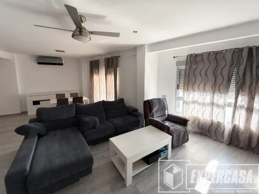 Sala d'estar de Dúplex en venda en Chelva amb Aire condicionat i Terrassa