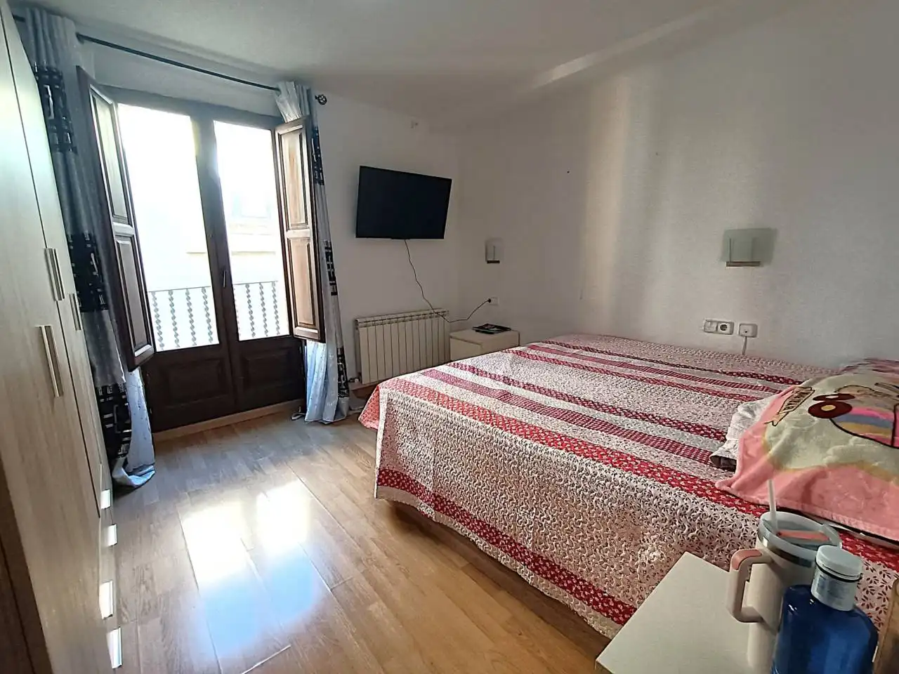 Habitación de Piso en venta en Vic con Calefacción, Parquet y Terraza