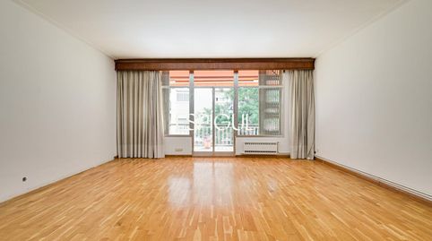 Foto 2 de Piso en venta en Tenor Masini, Sants, Barcelona Capital