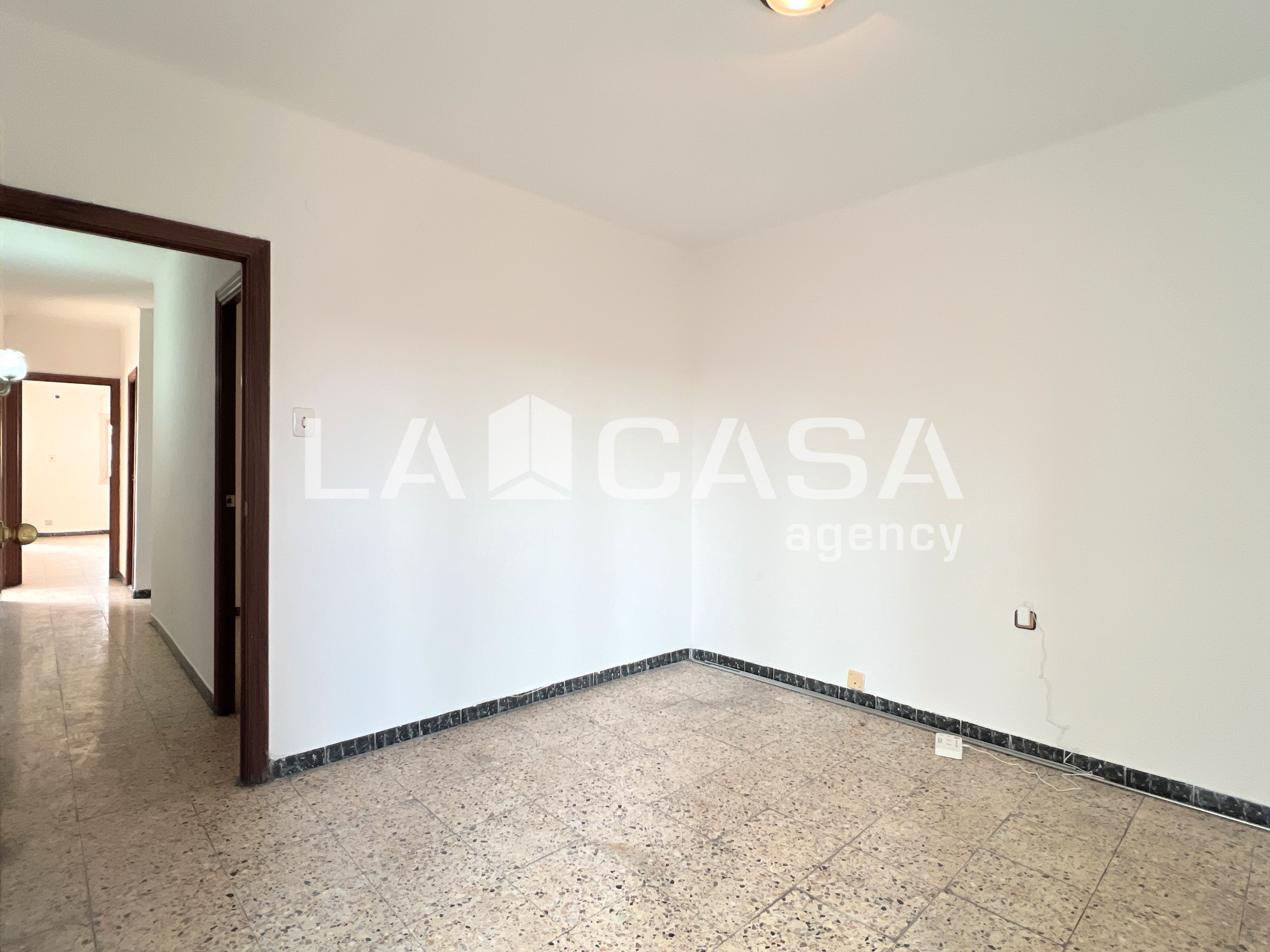 Àtic en venda en  Barcelona Capital amb Terrassa i Balcó