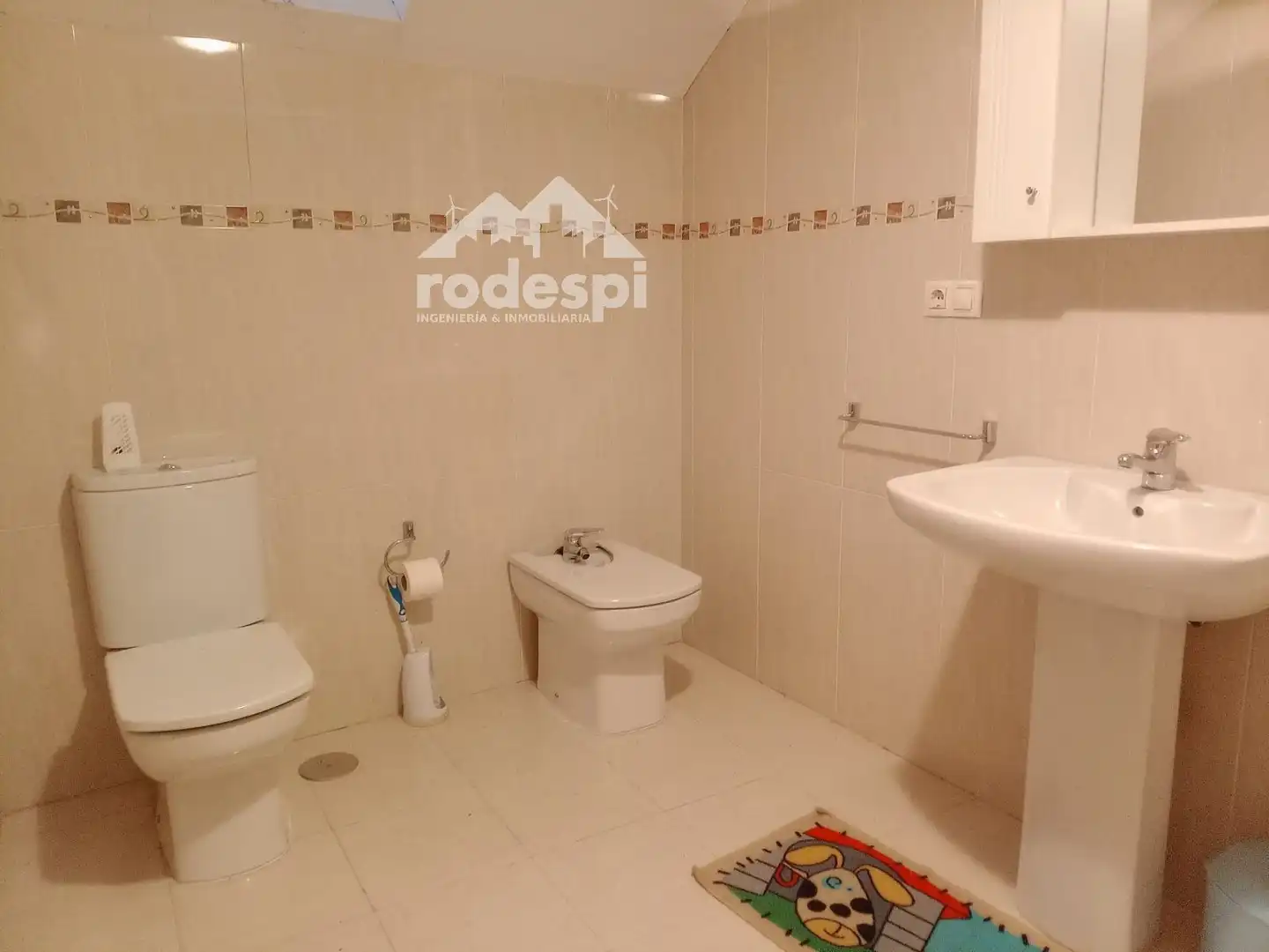 Badezimmer von Maisonette zum Verkauf in Xinzo de Limia mit Terrasse, Abstellraum und Möbliert