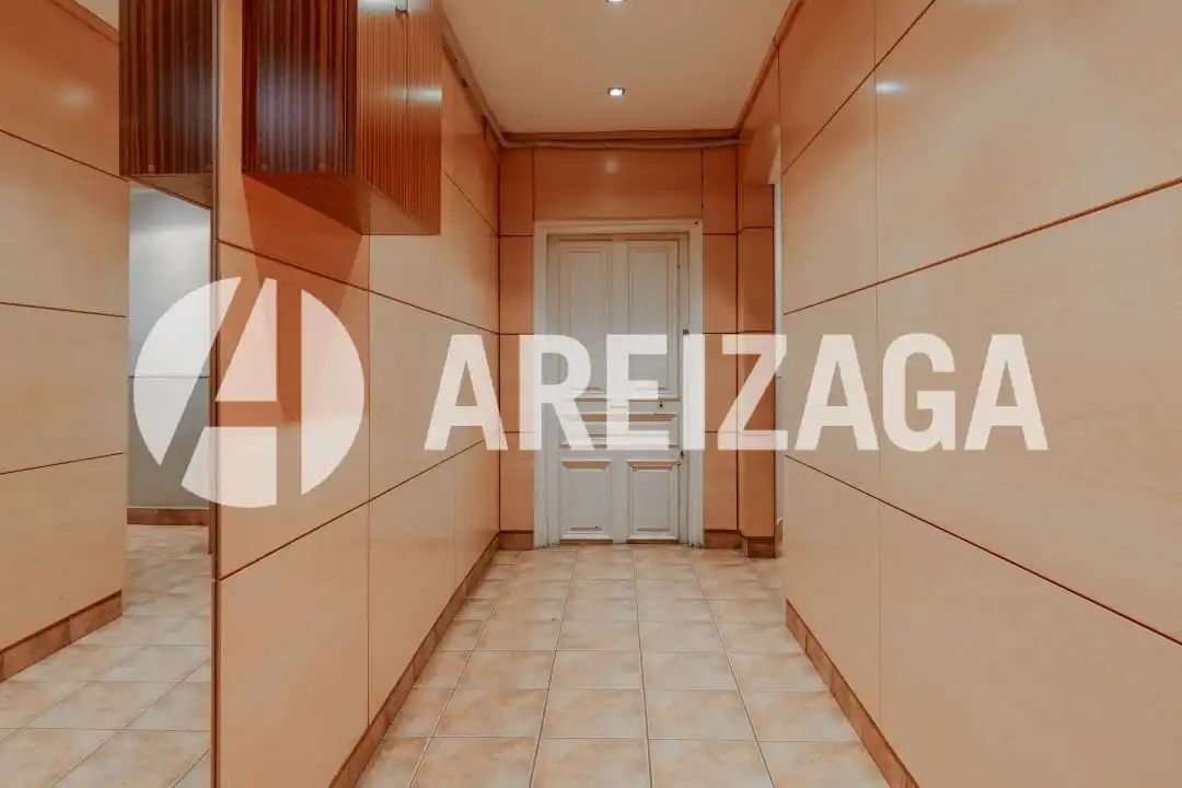 Piso con ascensor en venta en Calle Fermín Calbetón 33, imagen 31