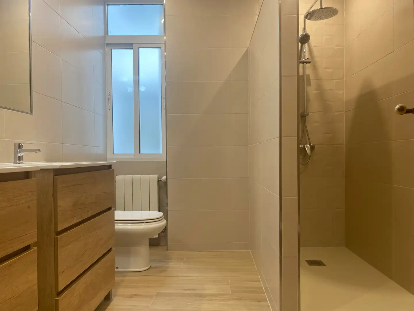 Bany de Pis en venda en Ciudad Real amb Aire condicionat, Calefacció i Parquet