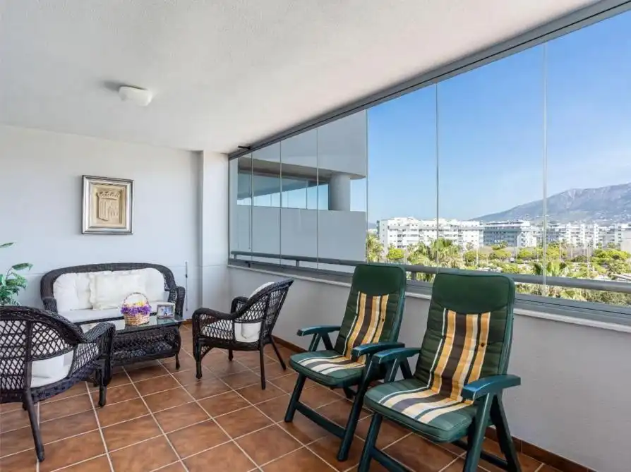 Apartamento con piscina en venta en Castillo Sohail - Myramar, imagen 3