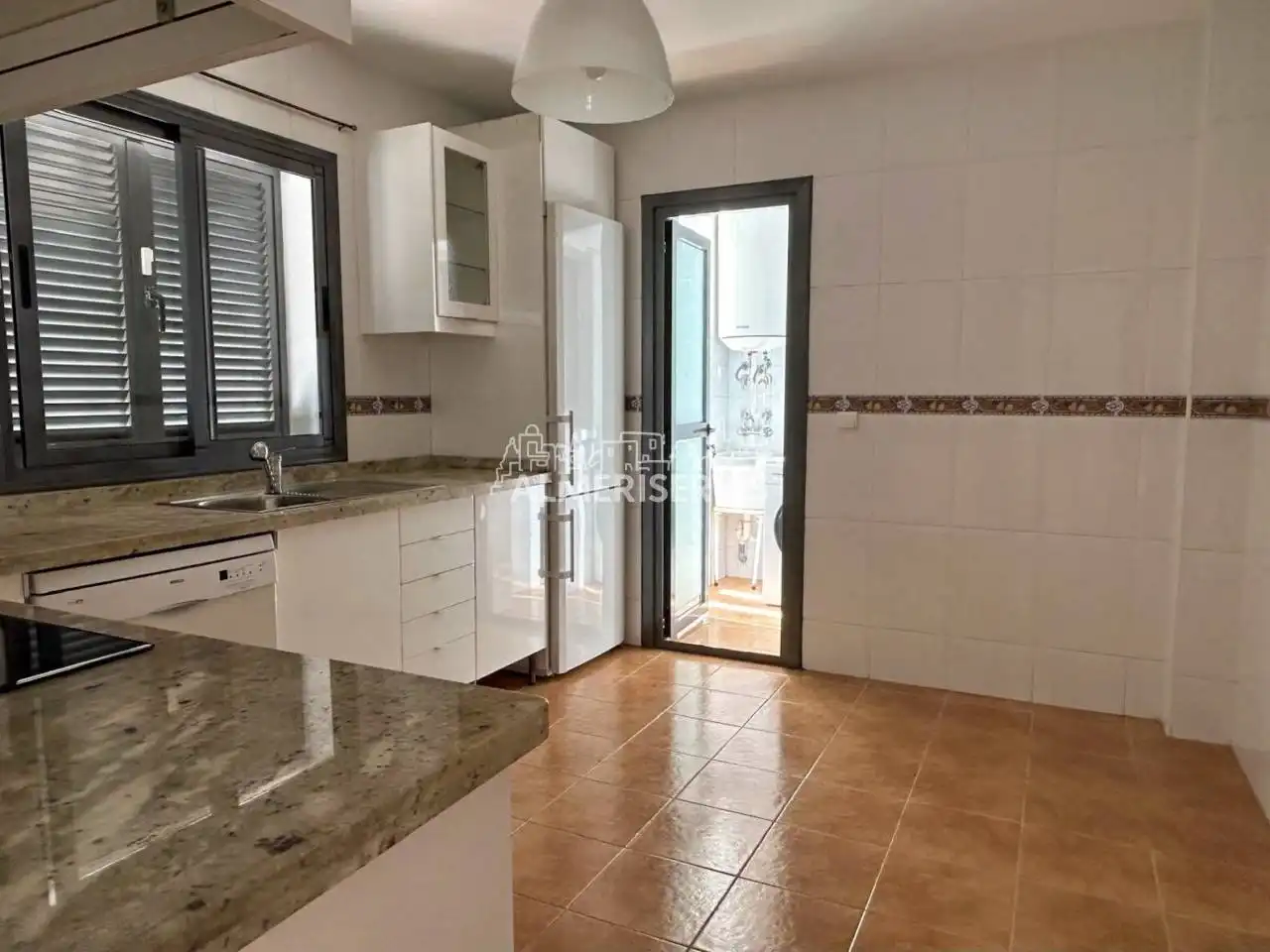 Cuina de Casa o xalet en venda en El Ejido amb Terrassa i Piscina