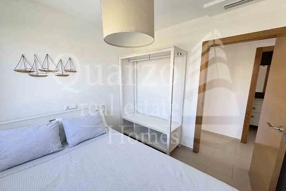 Schlafzimmer von Maisonette zum Verkauf in Oliva mit Klimaanlage, Terrasse und Möbliert