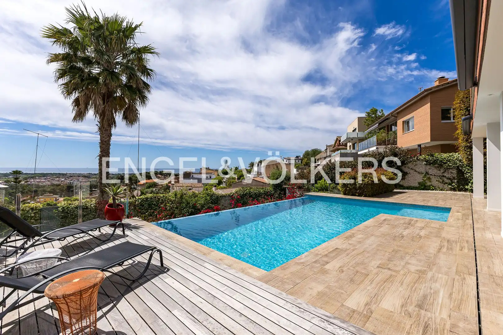 Piscina de Casa o chalet de alquiler en Castelldefels con Aire acondicionado, Calefacción y Jardín privado