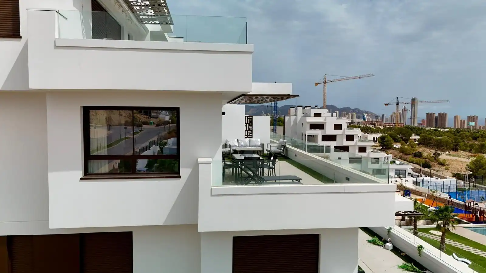 Terrassa de Apartament de lloguer en Finestrat amb Aire condicionat, Jardí privat i Terrassa