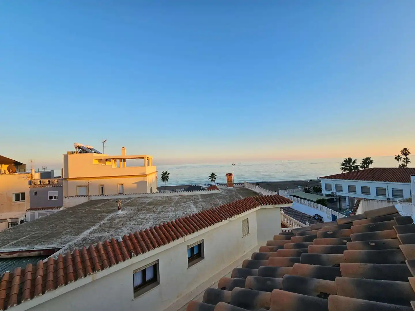 Ático con ascensor en venta en La Carihuela - Los Nidos, imagen 37