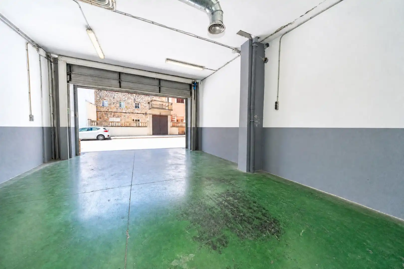 Parking de Local en venta en  Palma de Mallorca con Aire acondicionado y Terraza
