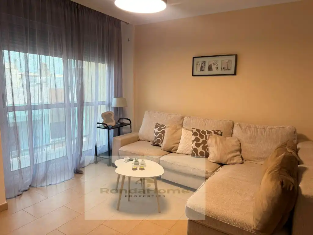 Living room of Flat for rent in Estepona  with Furnished