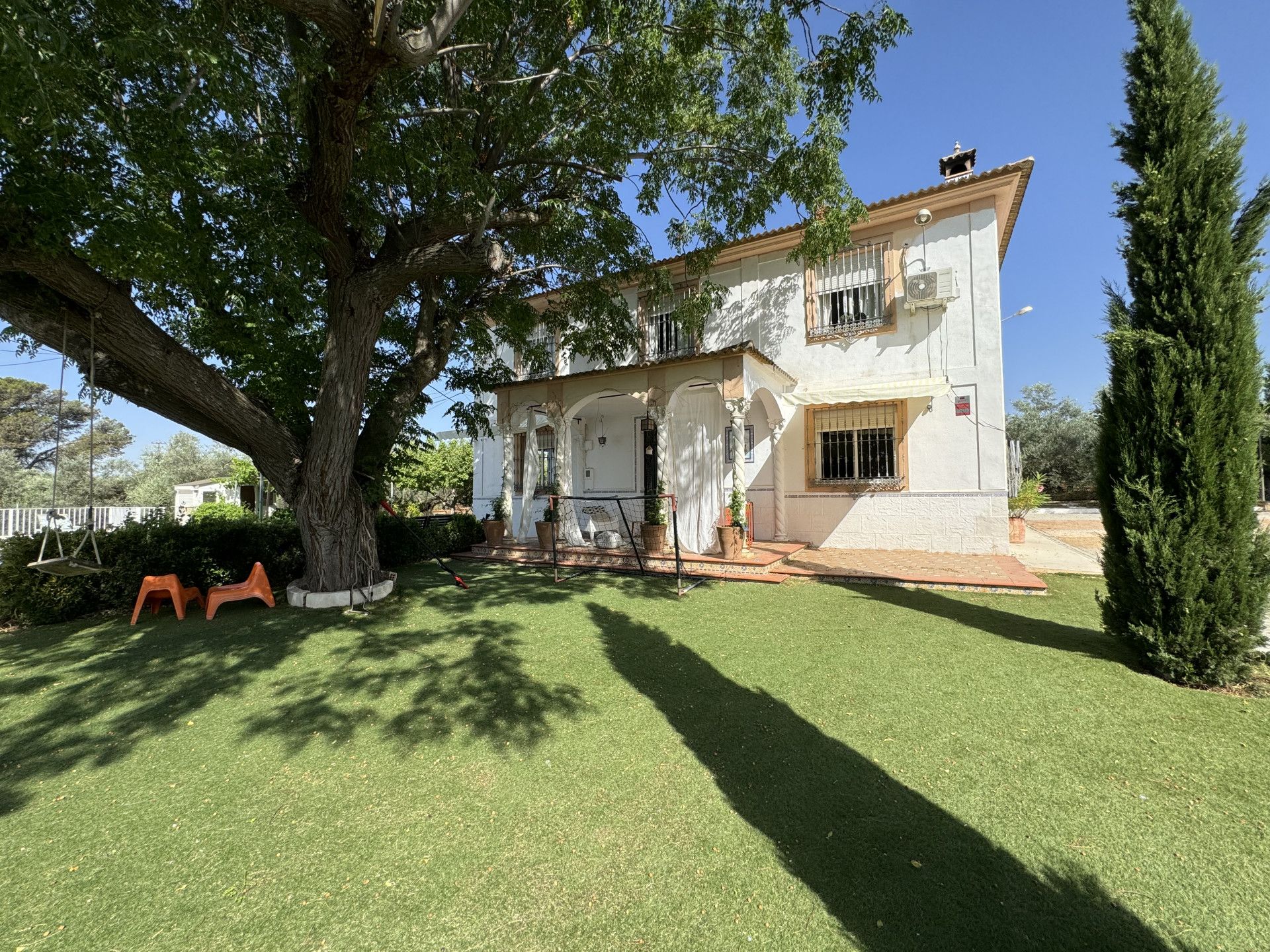 Außenansicht von Country house zum verkauf in Puente Genil mit Klimaanlage, Privatgarten und Terrasse