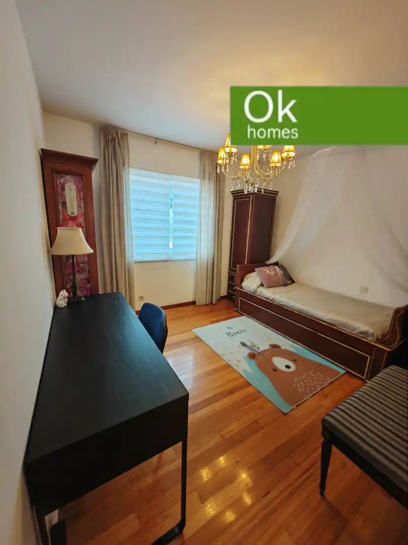 Habitación de Piso en venta en Betanzos con Calefacción, Parquet y Terraza