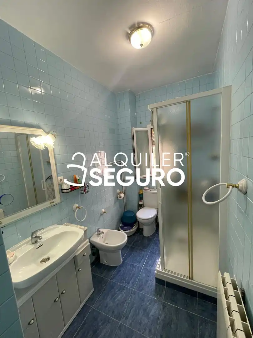 Baño de Piso de alquiler en Carabanchel