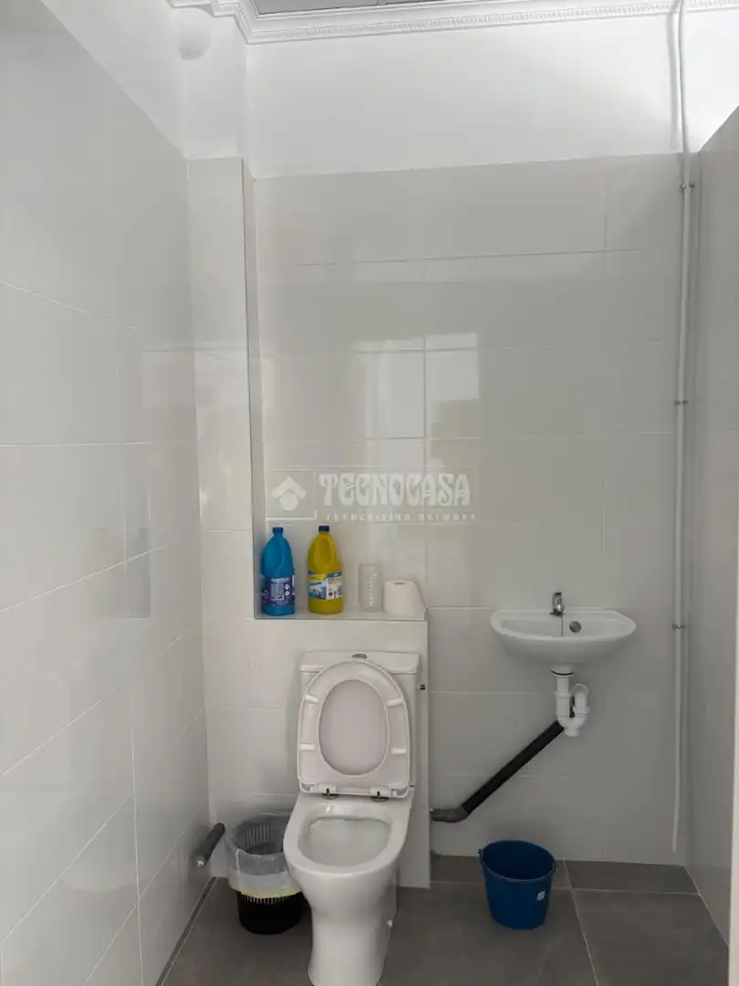 Baño de Local de alquiler en Rioja