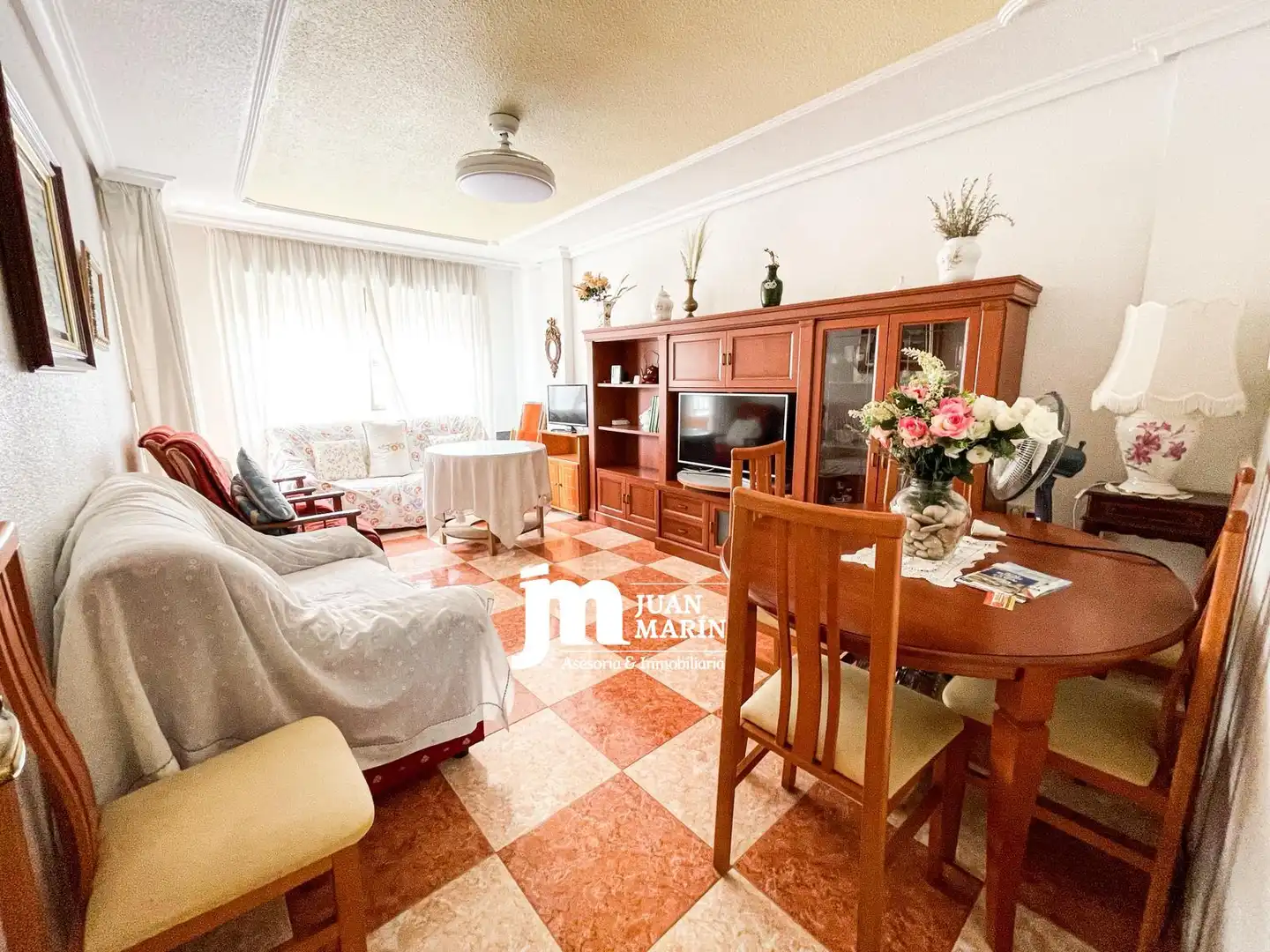 Living room of Flat for sale in Cieza  with Storage room, Furnished and Balcony
