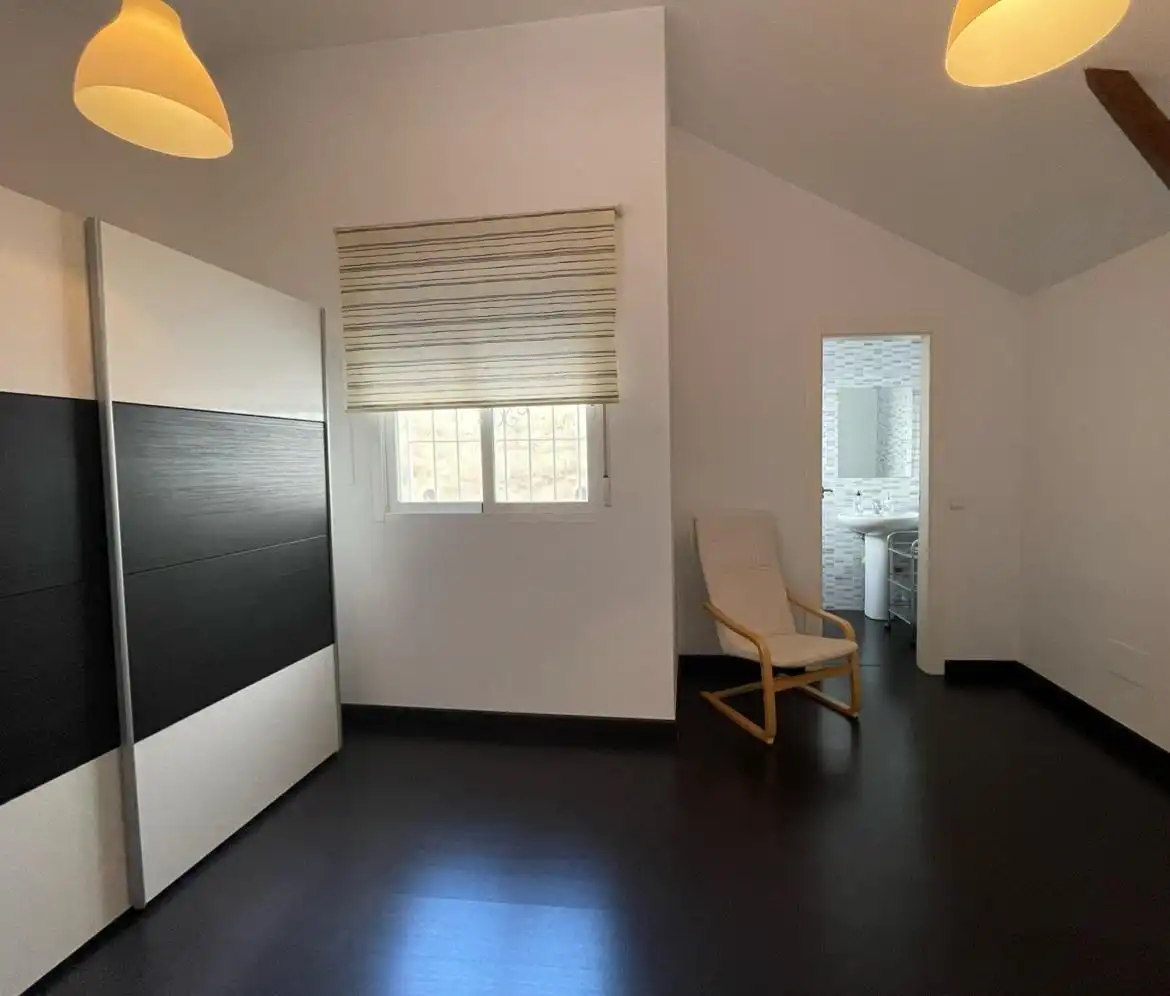 Flat for rent in Cartagena  with Air Conditioner, Parquet flooring and Furnished