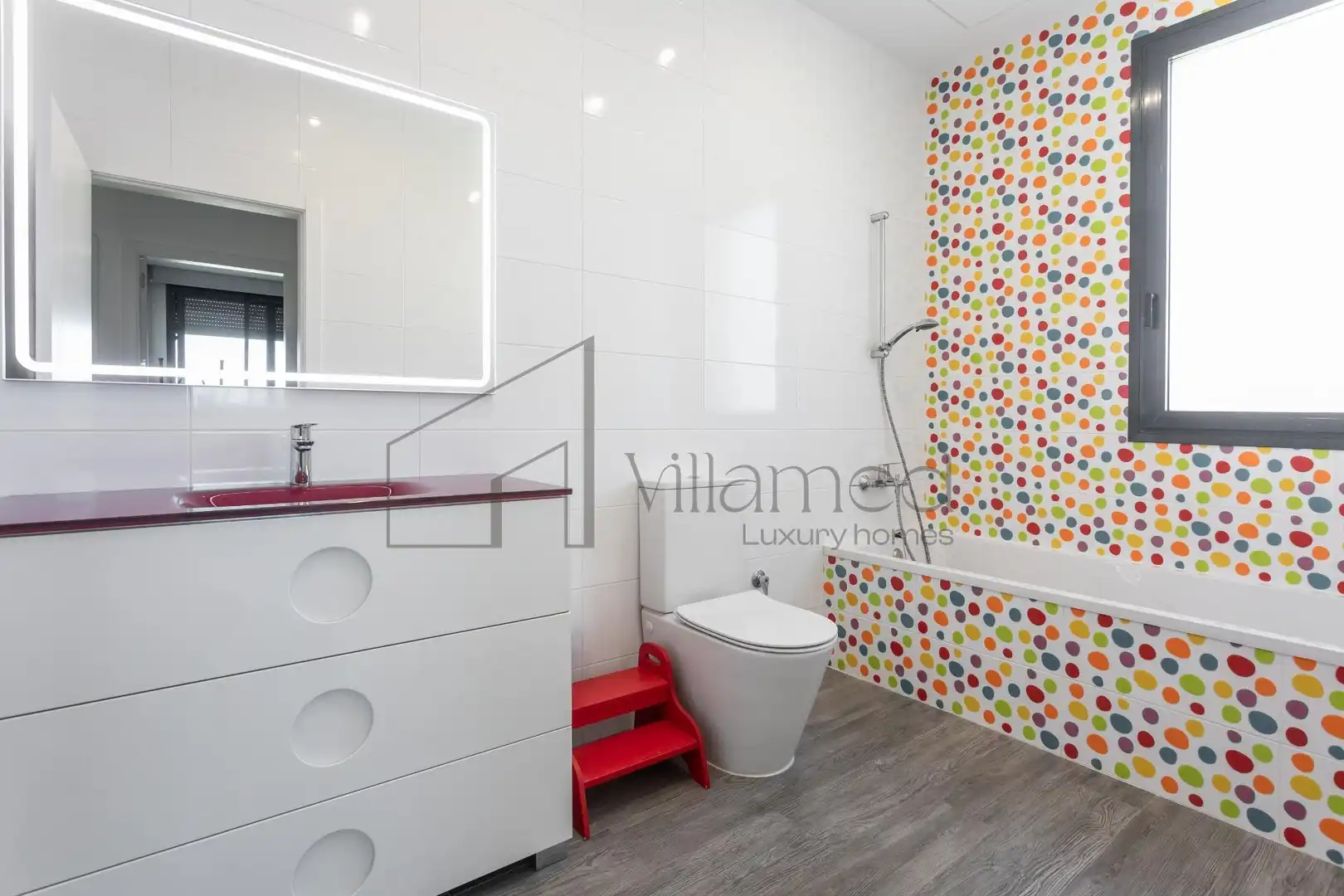 Baño de Casa o chalet en venta en L'Eliana con Aire acondicionado, Calefacción y Jardín privado