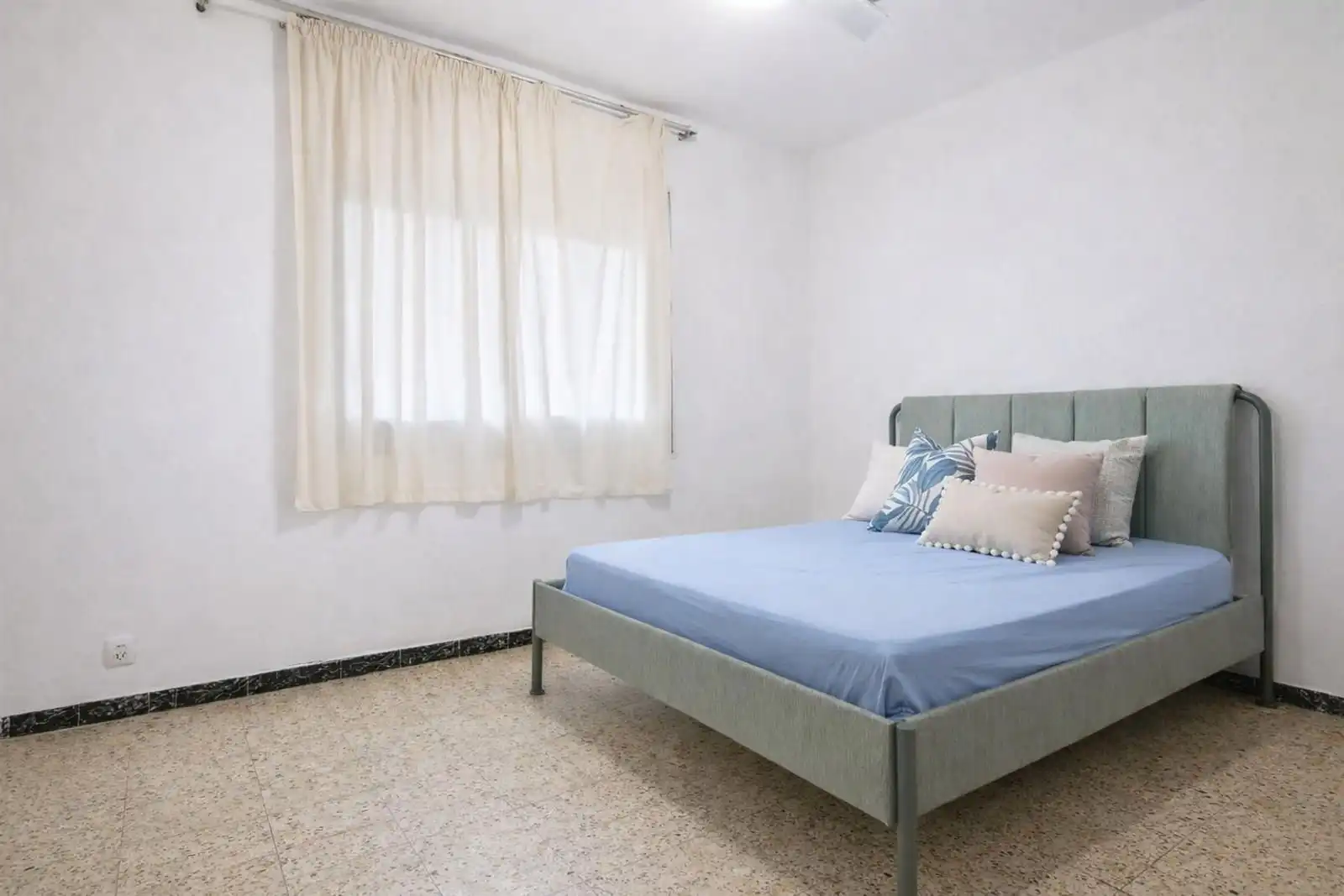 Habitación de Piso en venta en Olesa de Montserrat con Terraza