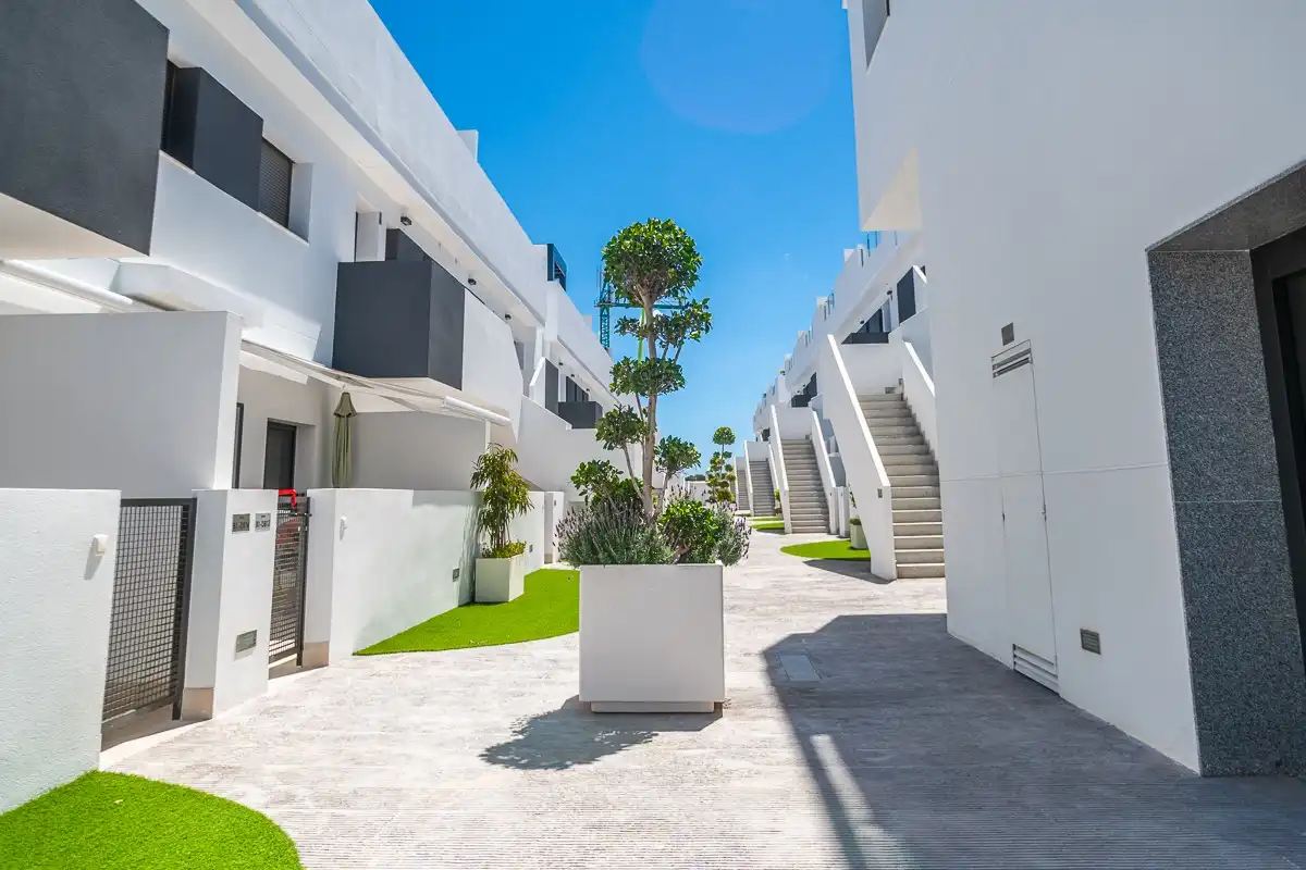 Apartamento con ascensor en venta en Los Balcones - Los Altos, imagen 2